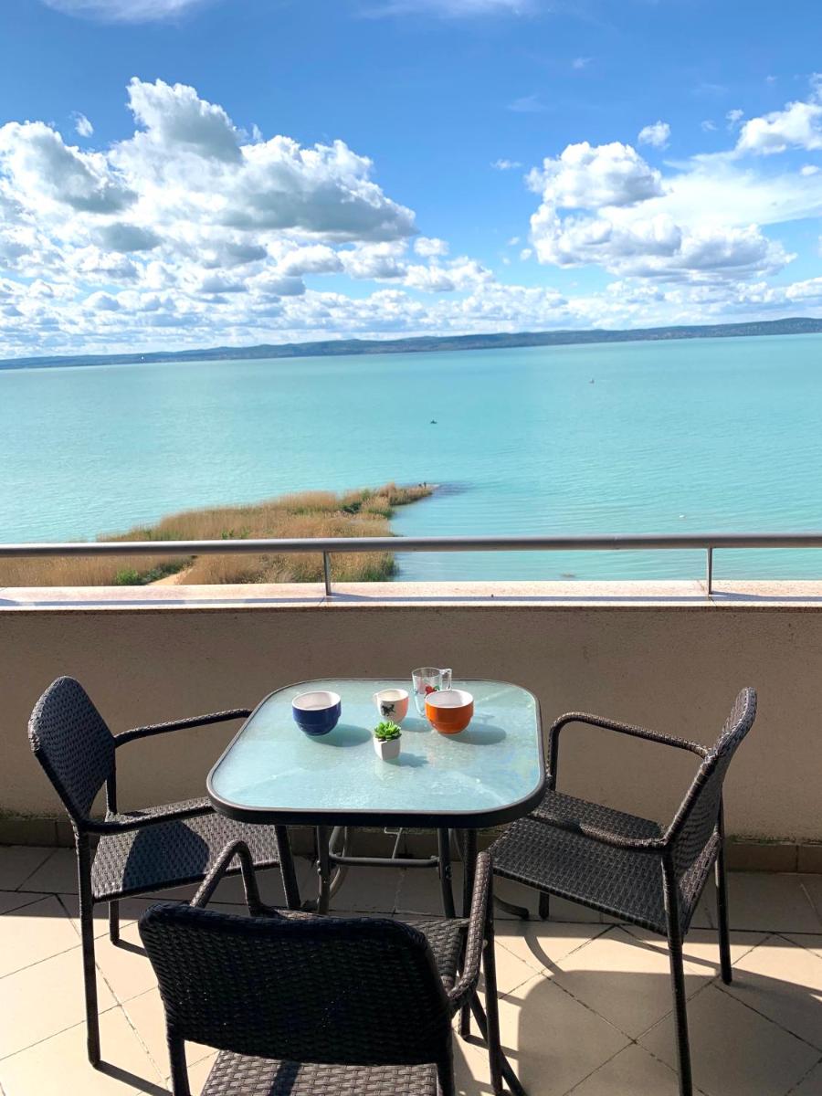 Club218 Holiday Apartman Siófok - Housity