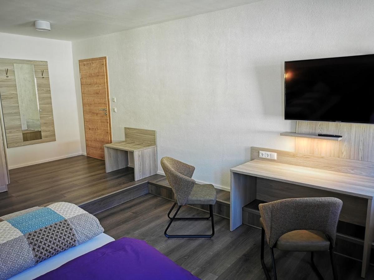 Pension unterm Schlossturm - Housity