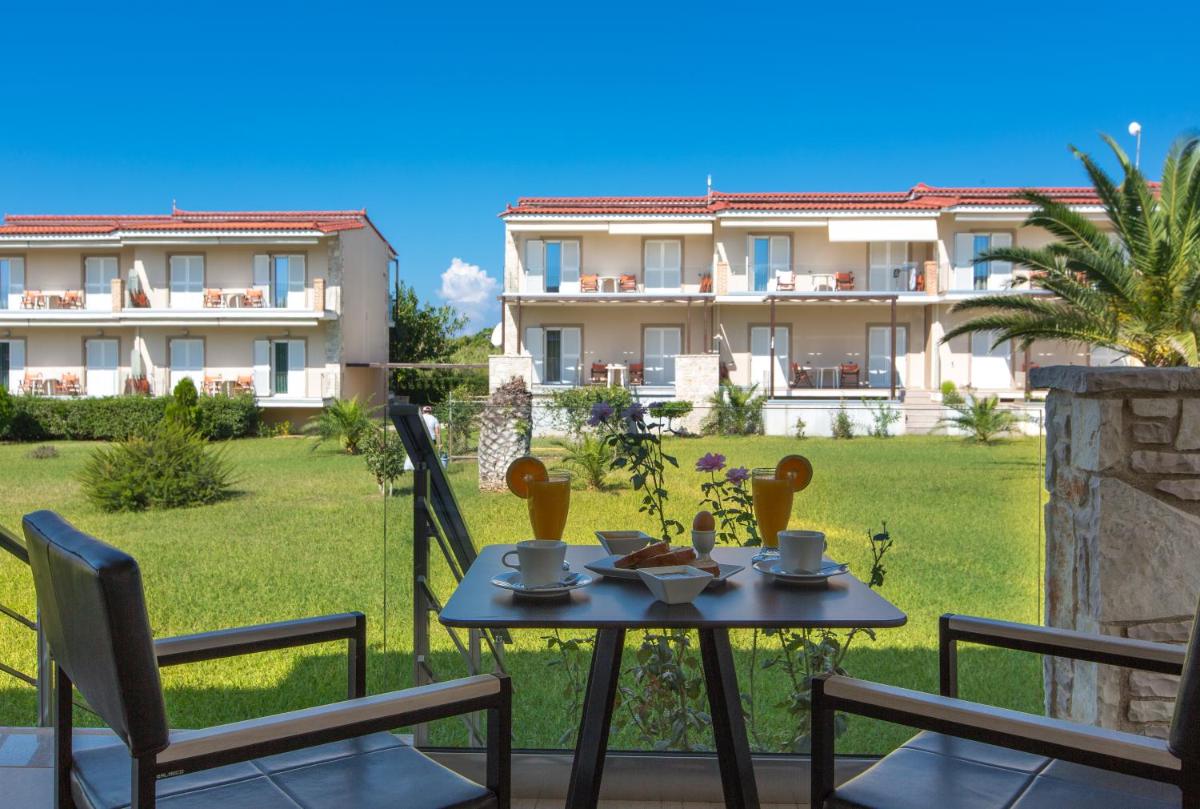 Ionion Beach Apartment Hotel & Spa - Housity
