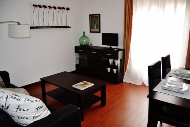 SANTA ISABEL APARTMENT - Housity