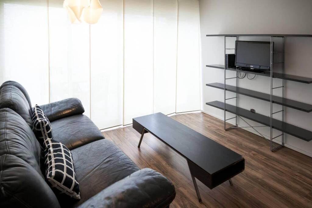Surfboards included in your stay!!! - Hizvo