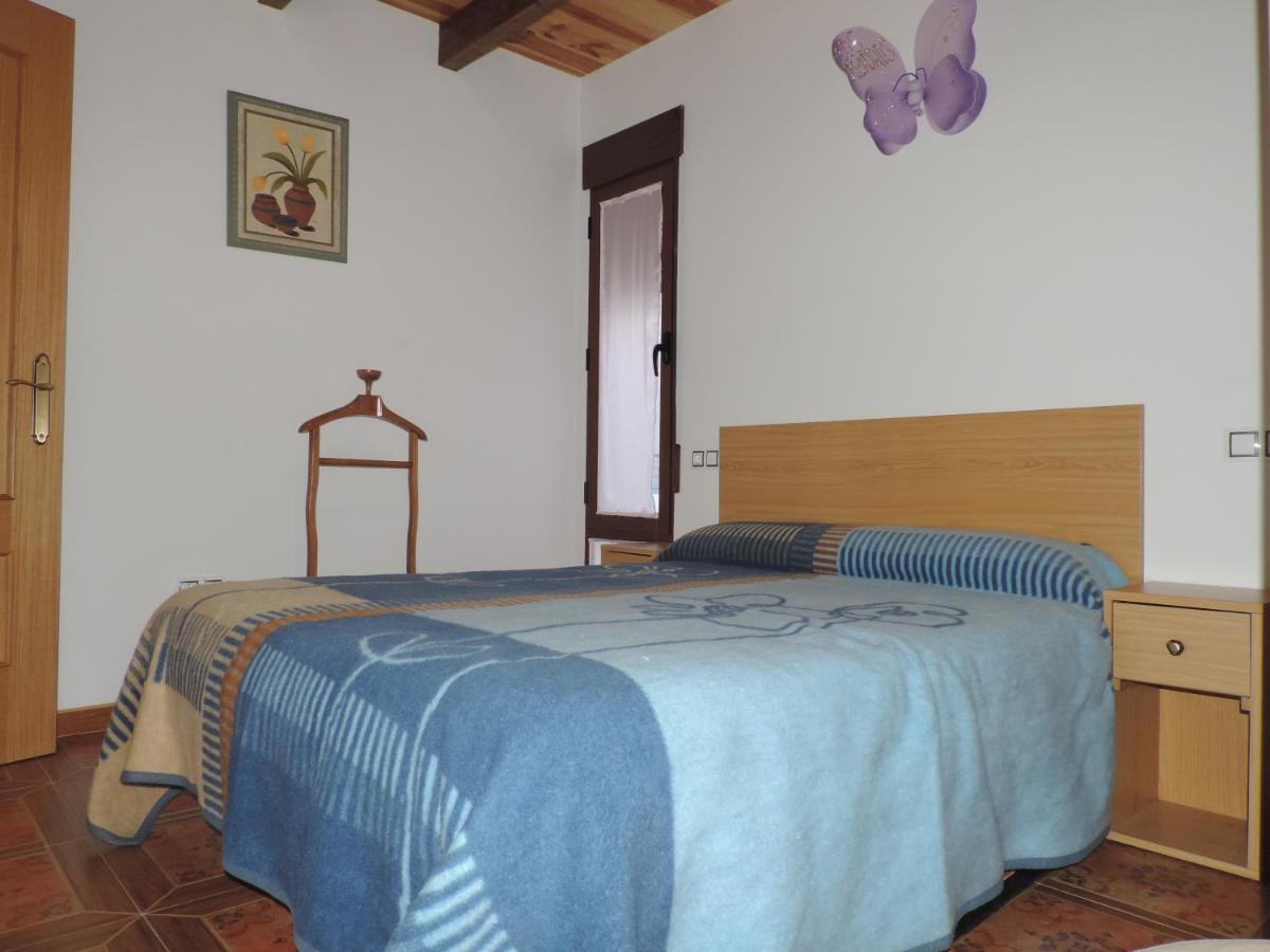Los Aladros - Housity