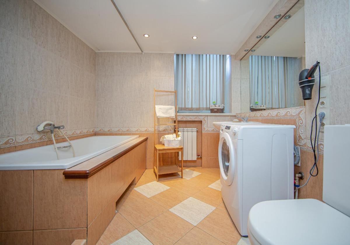 Friends Holiday Apartment - Housity