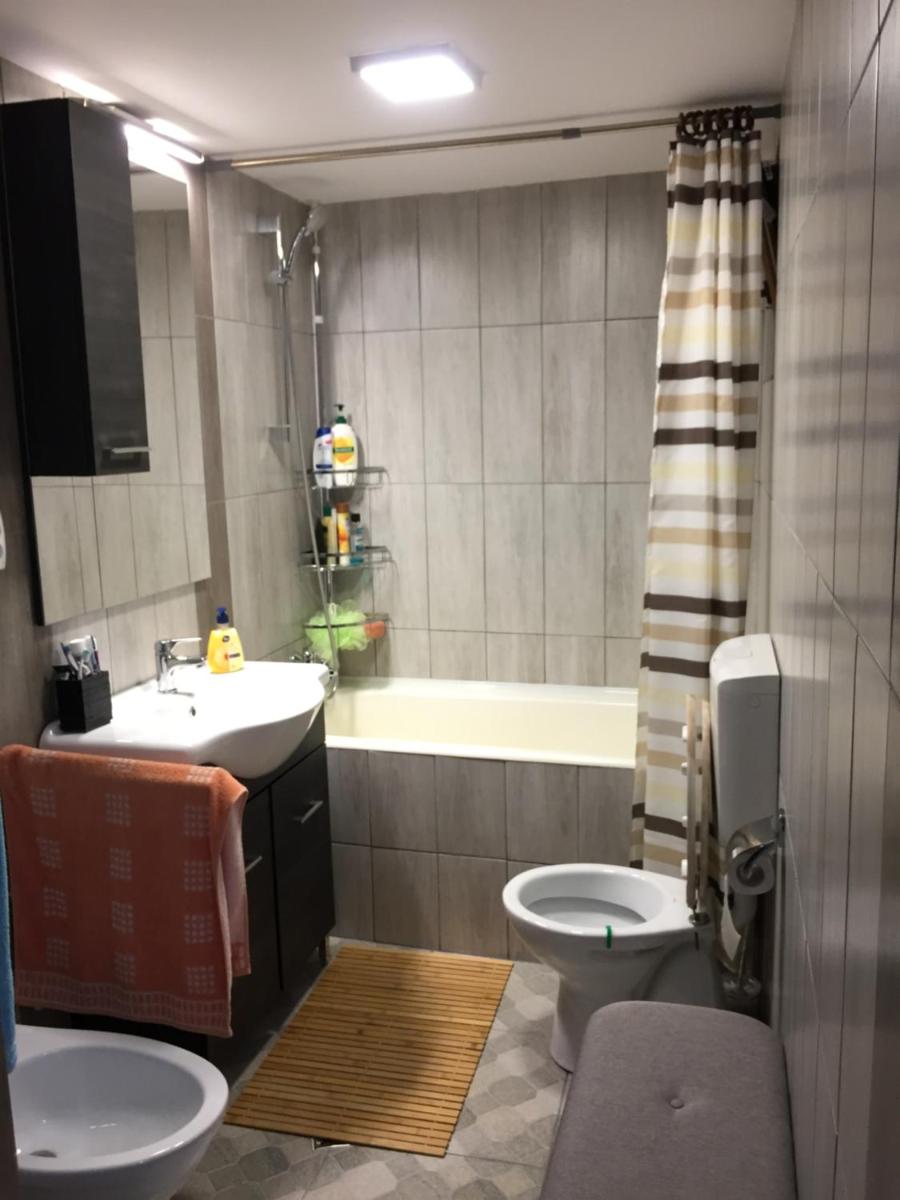 Casa rustica cu terasa - Housity