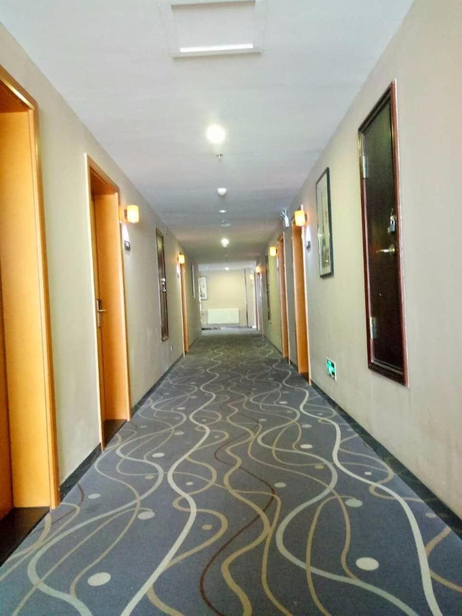 7Days Premium Weihai High-speed Rail Station Bathing Beach - Housity