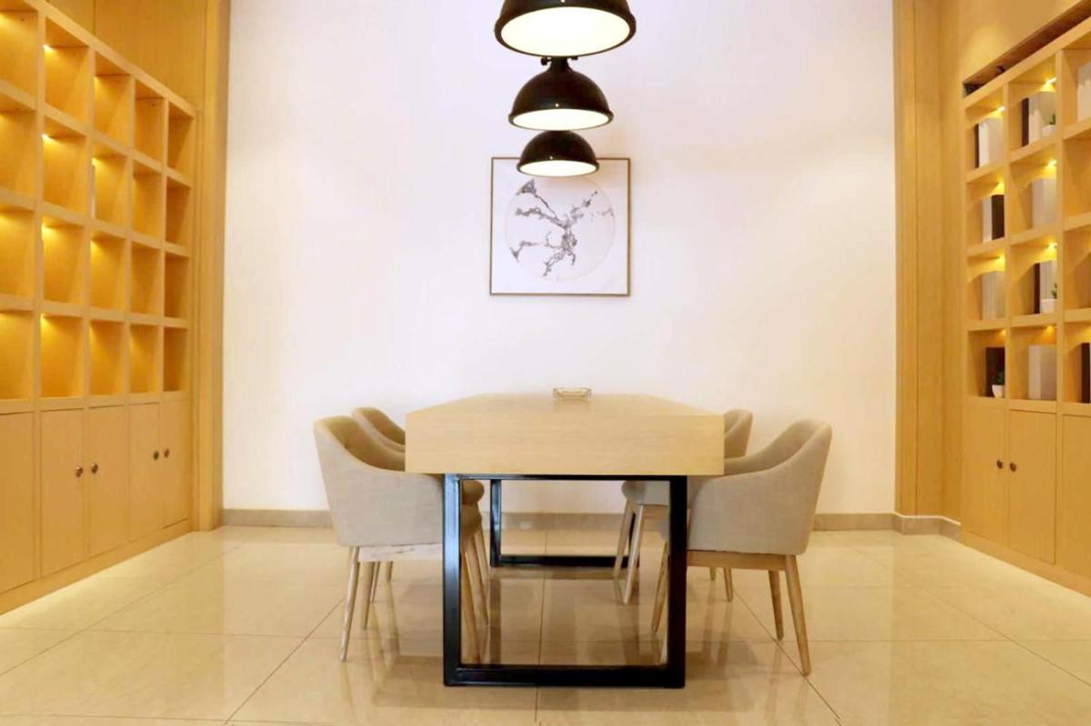 7Days Premium Weihai High-speed Rail Station Bathing Beach - Housity