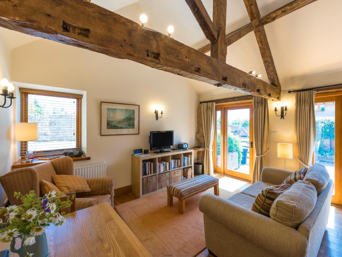 The Byre - Housity