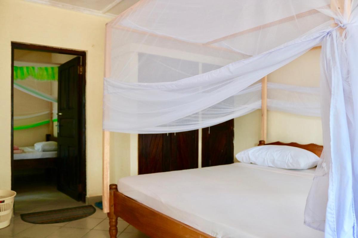 A wonderful Beach property in Diani Beach Kenyaa dream holiday place - Housity