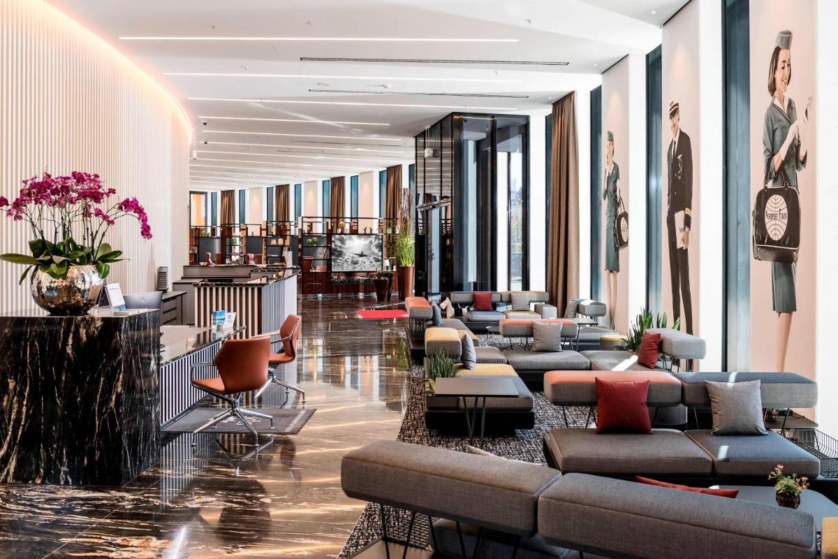 Airport Plaza Hotel Hamburg - Housity