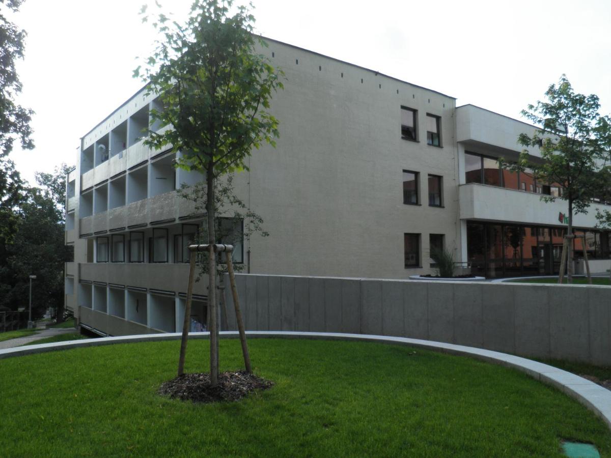 Hotel Poprad - Housity