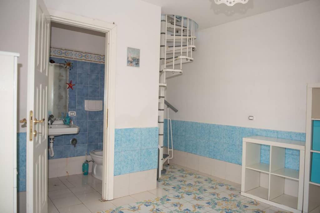 Villa Paola sullo scoglio - Housity