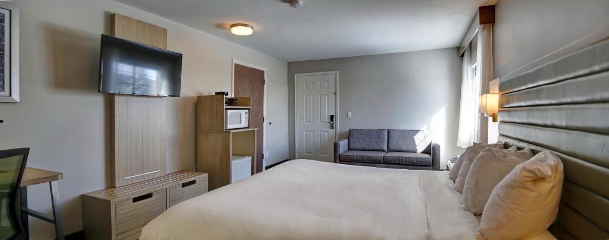 GreenTree Inn Flagstaff - Housity
