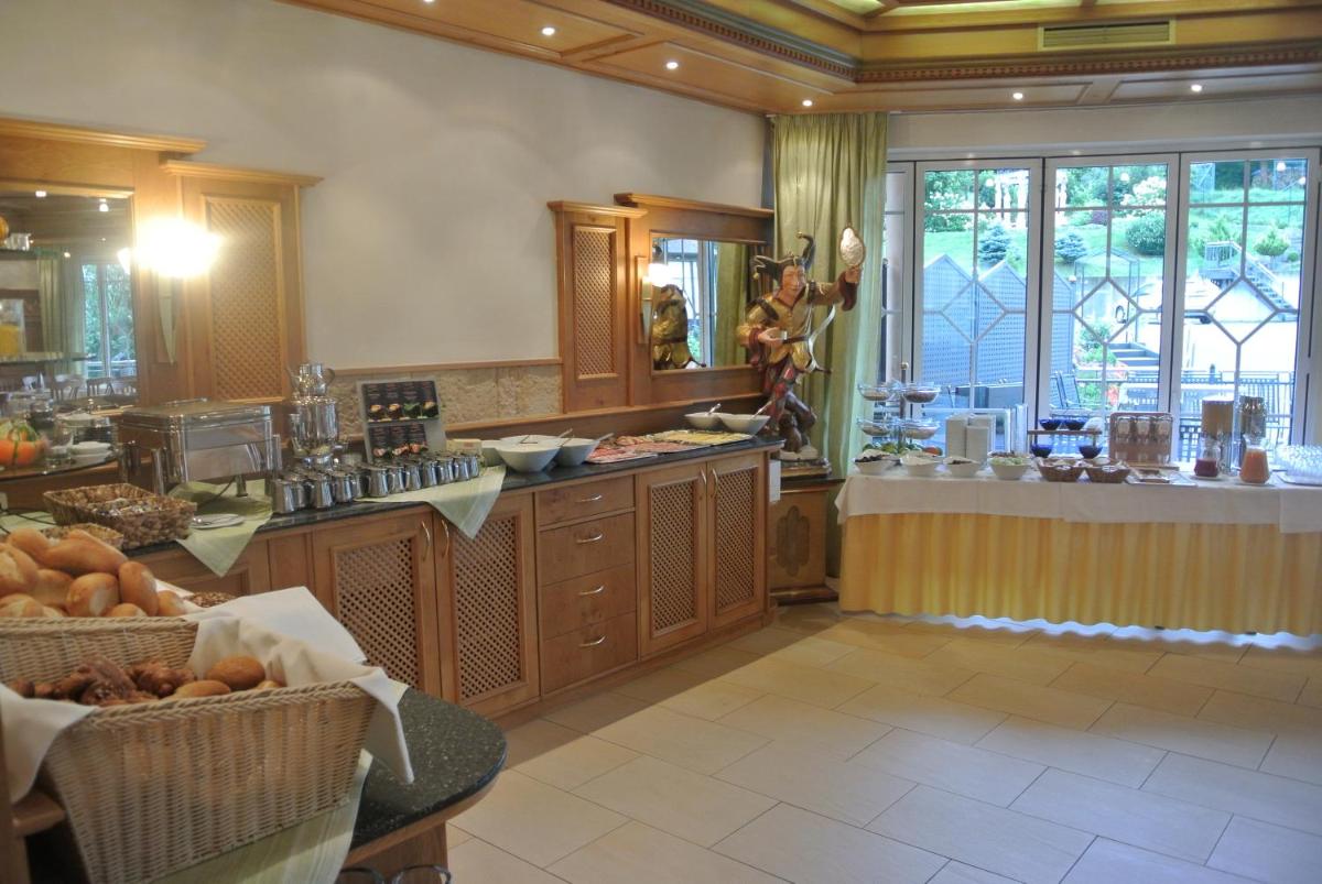 Hotel Jägerhof - Housity