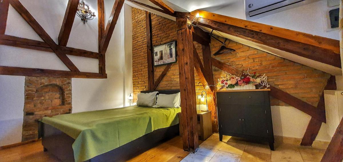 Casa Crown - Housity