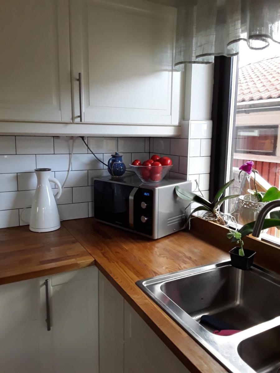 Naturnära enkel rum B&B i Uppsala Ramstalund - Housity