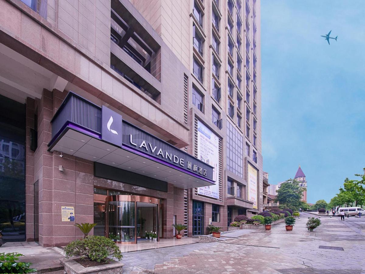 Lavande Hotel Chongqing Jiangbei Intemational Airport Teminal T3 Shop - Housity