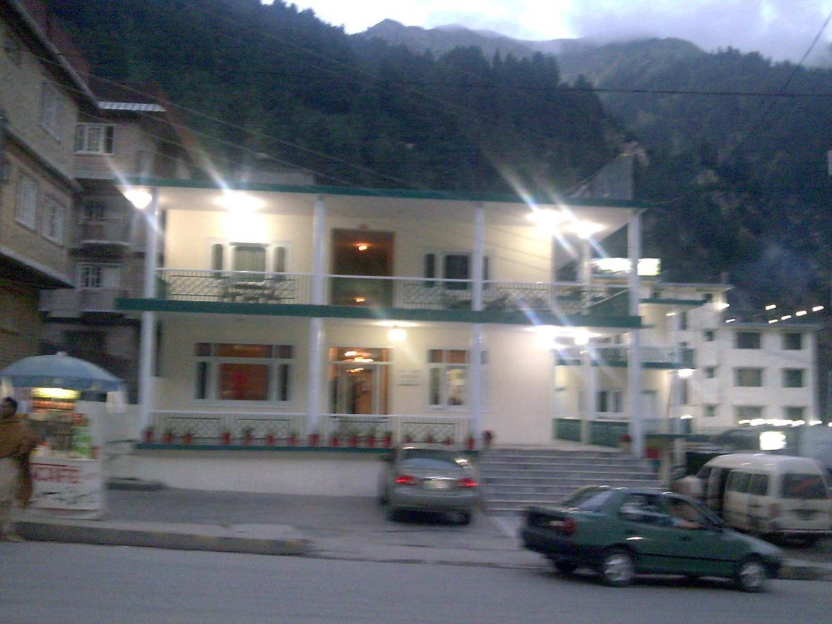Kunhar View Hotel - Housity