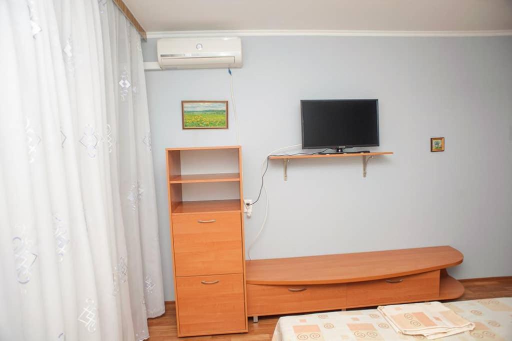 ул. Героев Днепра 5, рядом Днепр - Housity