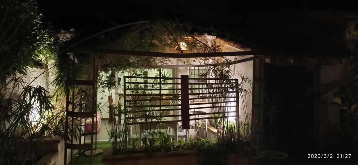 Secret Garden - Chez Gilles et Tra - Maison d hôte -T2 super mignon, neuf et indépendant , dans cadre agréable et zen - Housity
