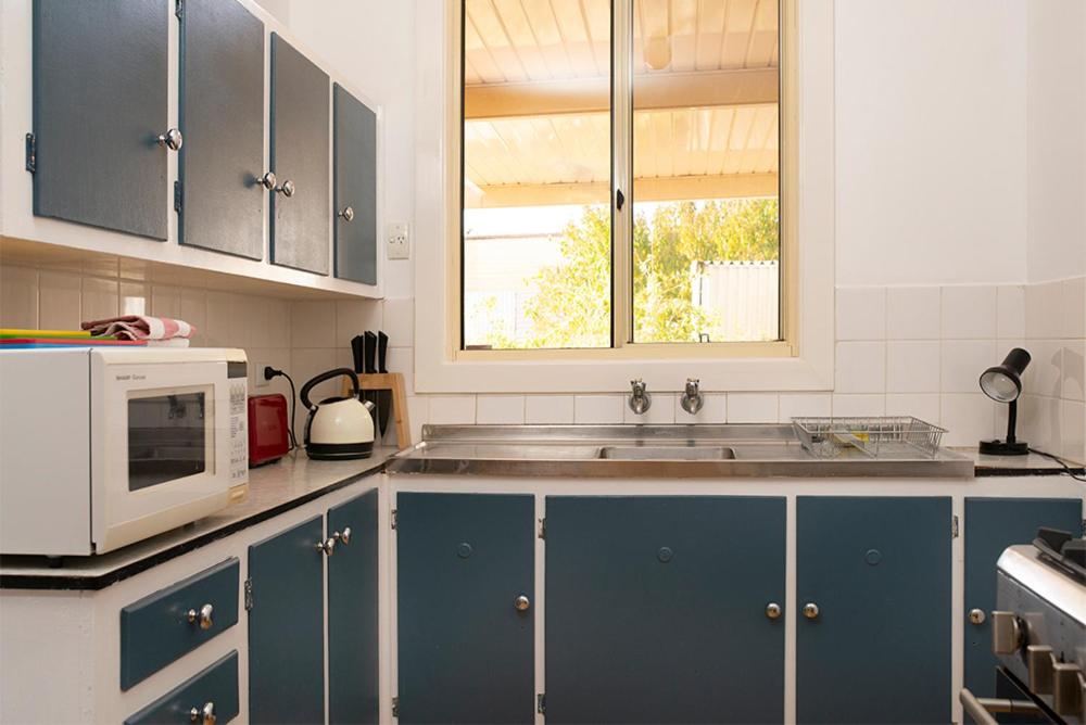 Harvey st house accommodation Whyalla - Housity