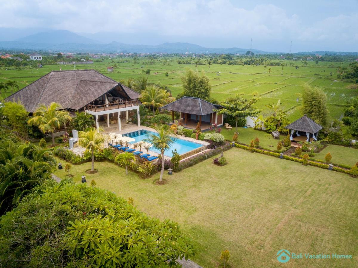 Villa Lumba Lumba - When perfection isn't enough! - Housity