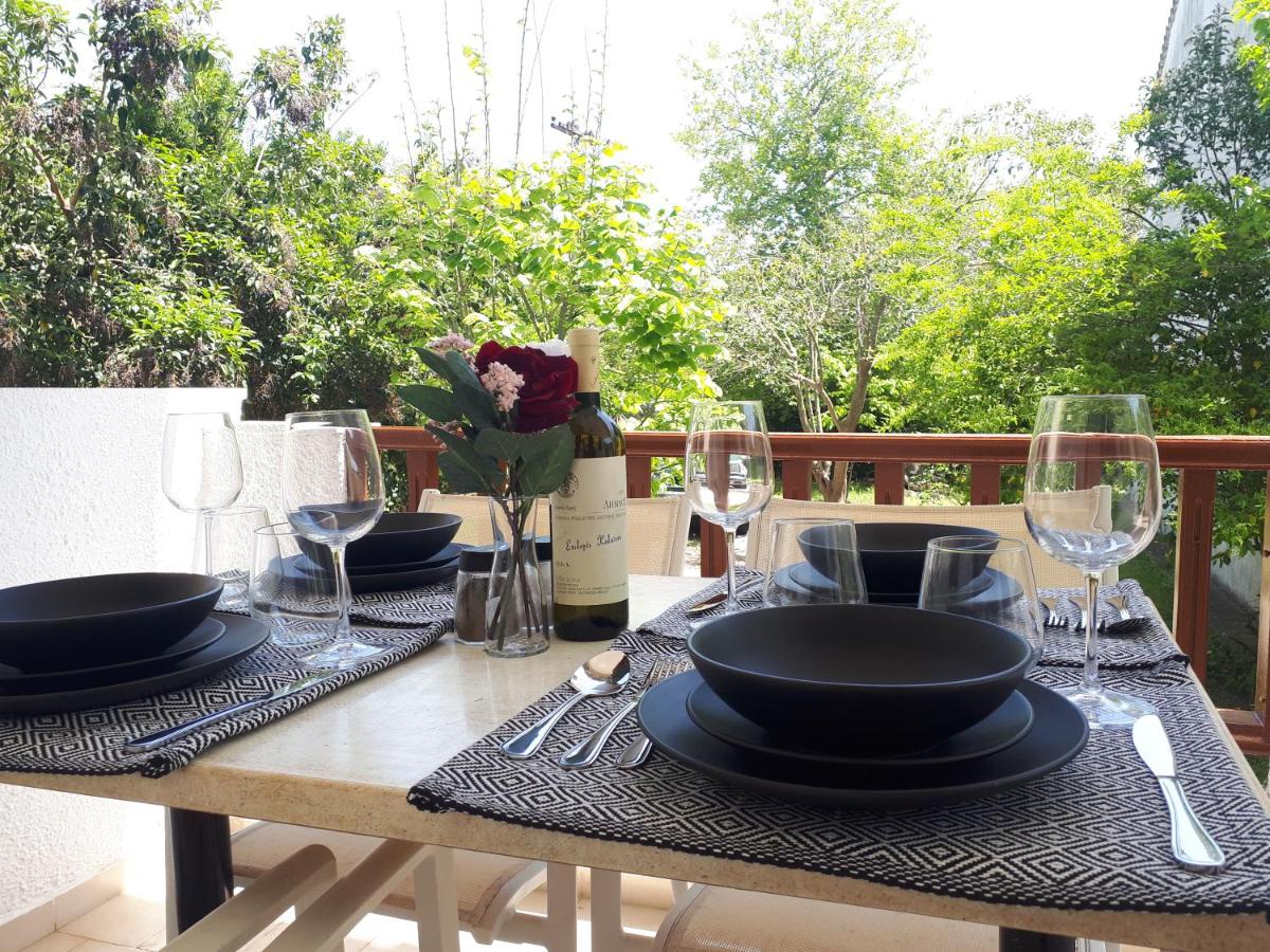 Alexandra Apartments - Housity
