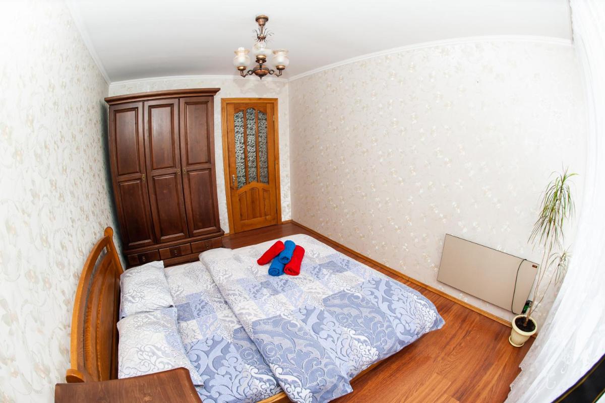 Комфортна Квартира з Шикарним видом на Озеро - Housity