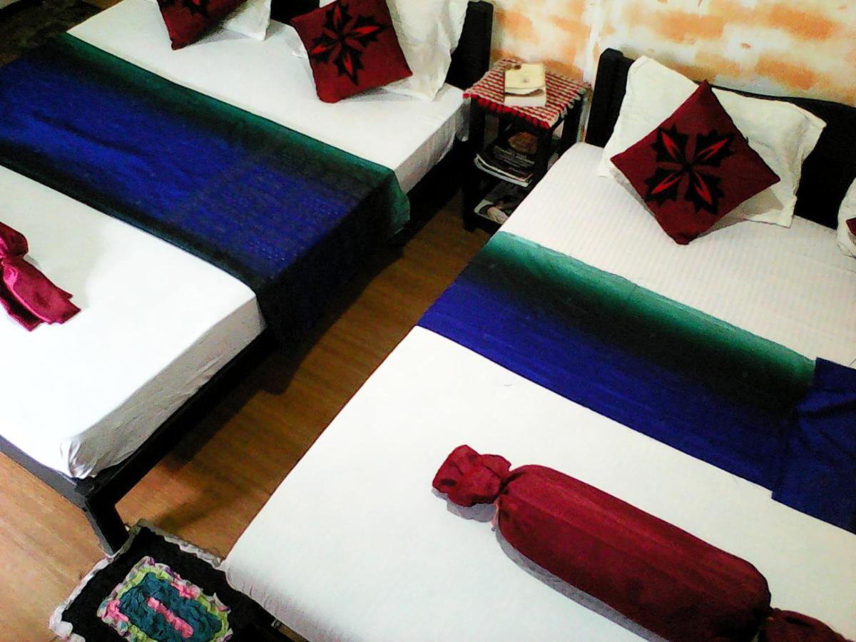 Lotus Inn Tourist Resort - Housity