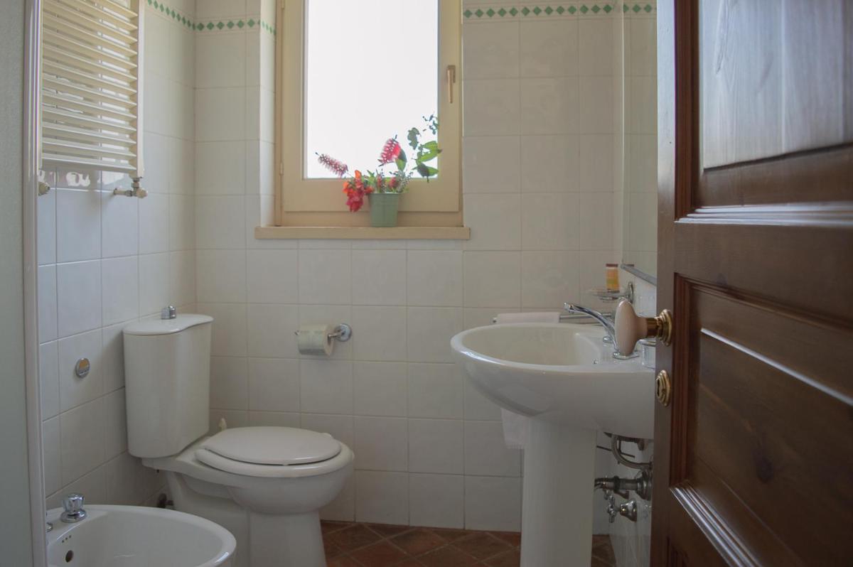 Tenuta San Calogero App Rosmarino - Hizvo