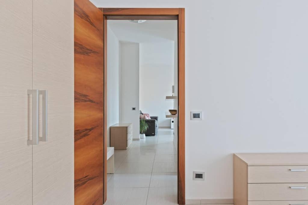 Modern and new apartment in Brianza - Housity