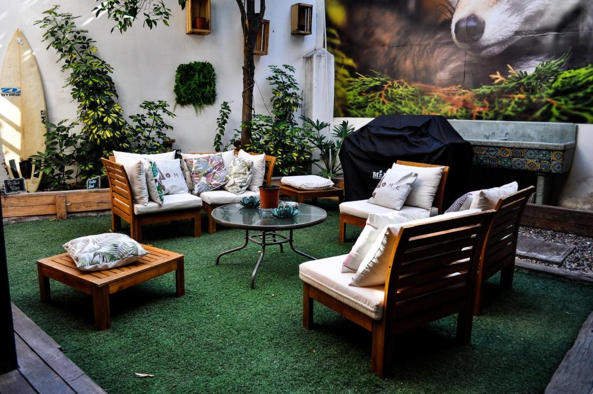 The Fox Hostel - Housity