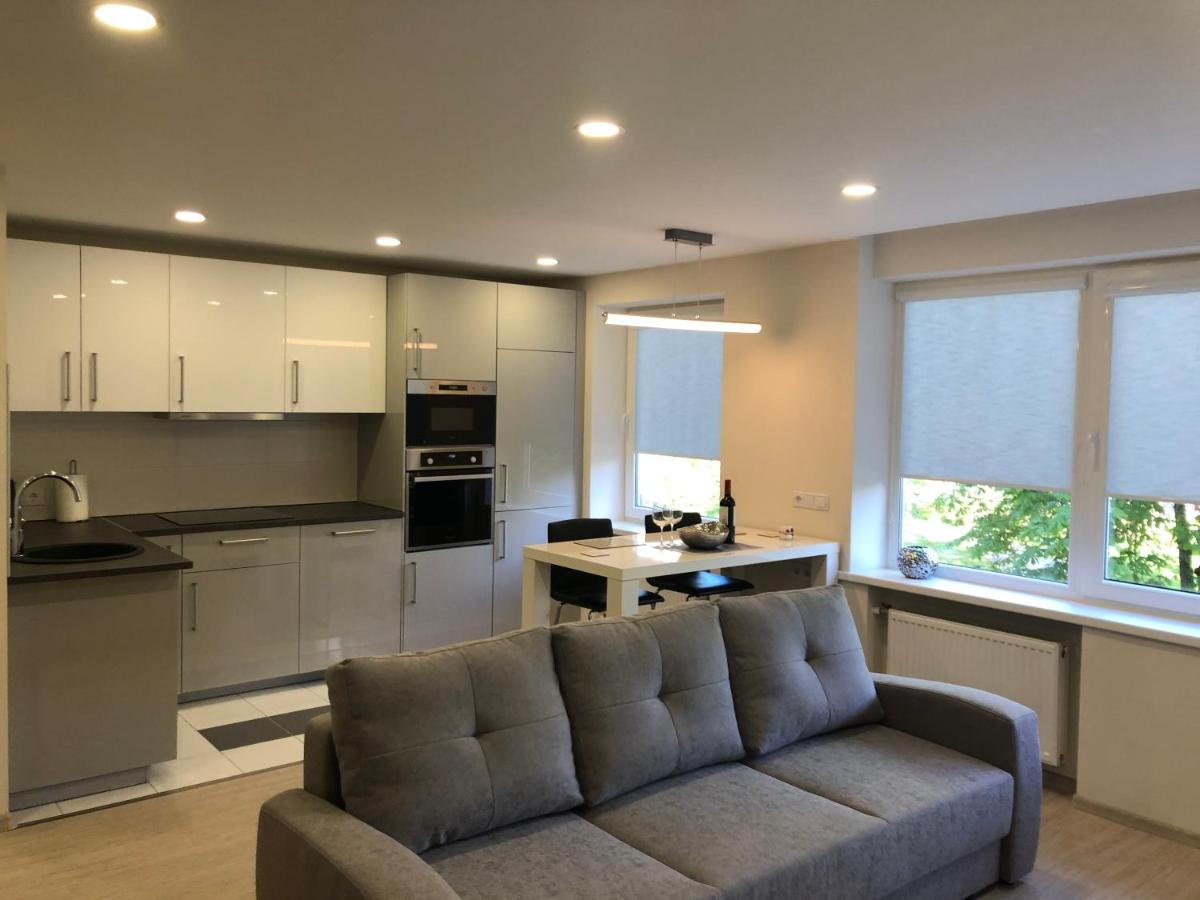 Family Paradise by the Sea - Housity