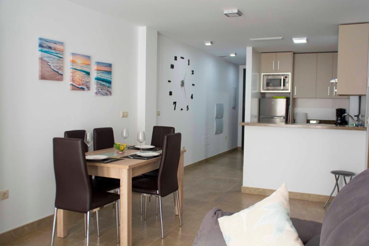 Apartamentos EL POSAERO Juan Mariano - Housity