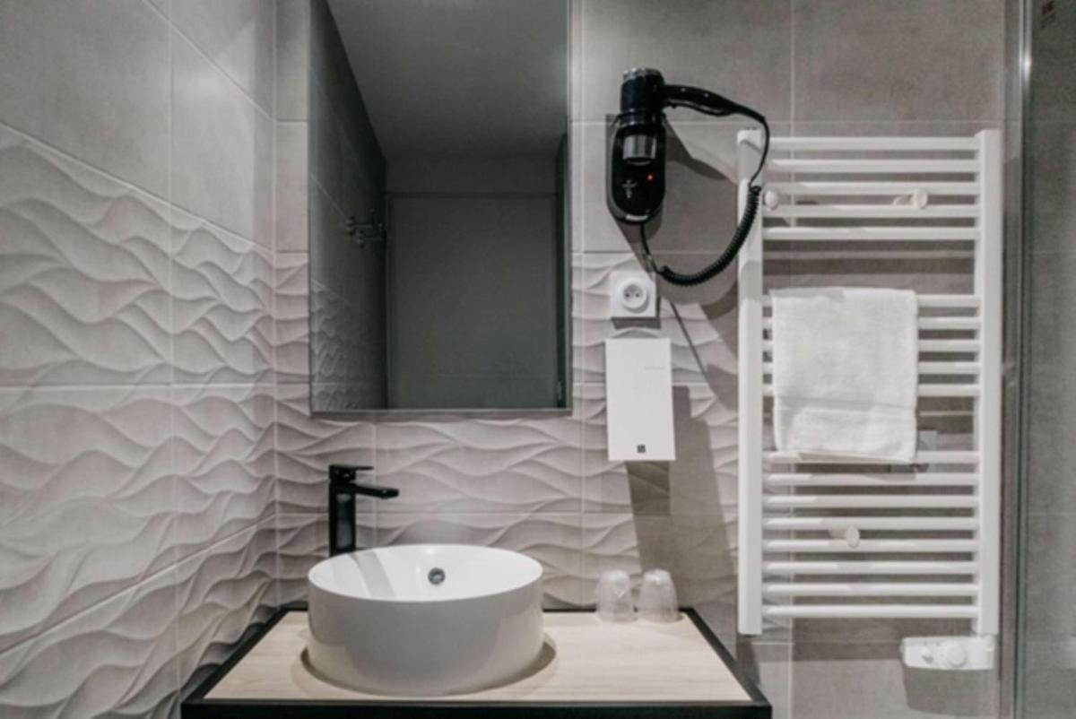 Best Western Hôtel des Thermes - Balaruc les Bains Sète - Housity