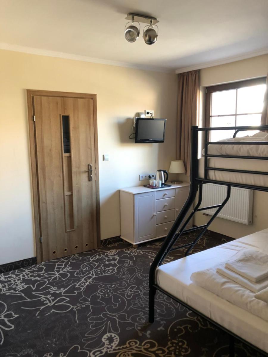 Pokoje Gościnne Atelier - Housity