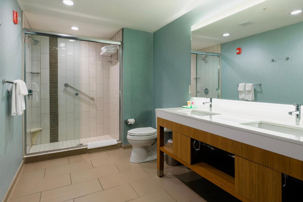 Hyatt Place Augusta - Housity