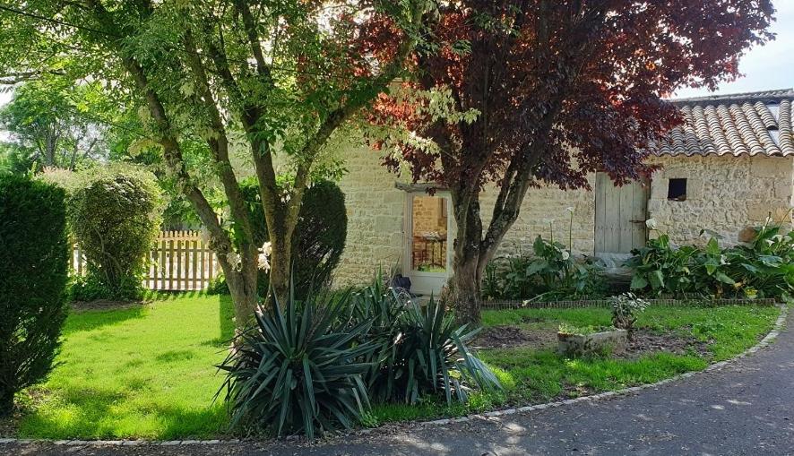 L'OASIS DES MARAIS La maison du Marais - Housity