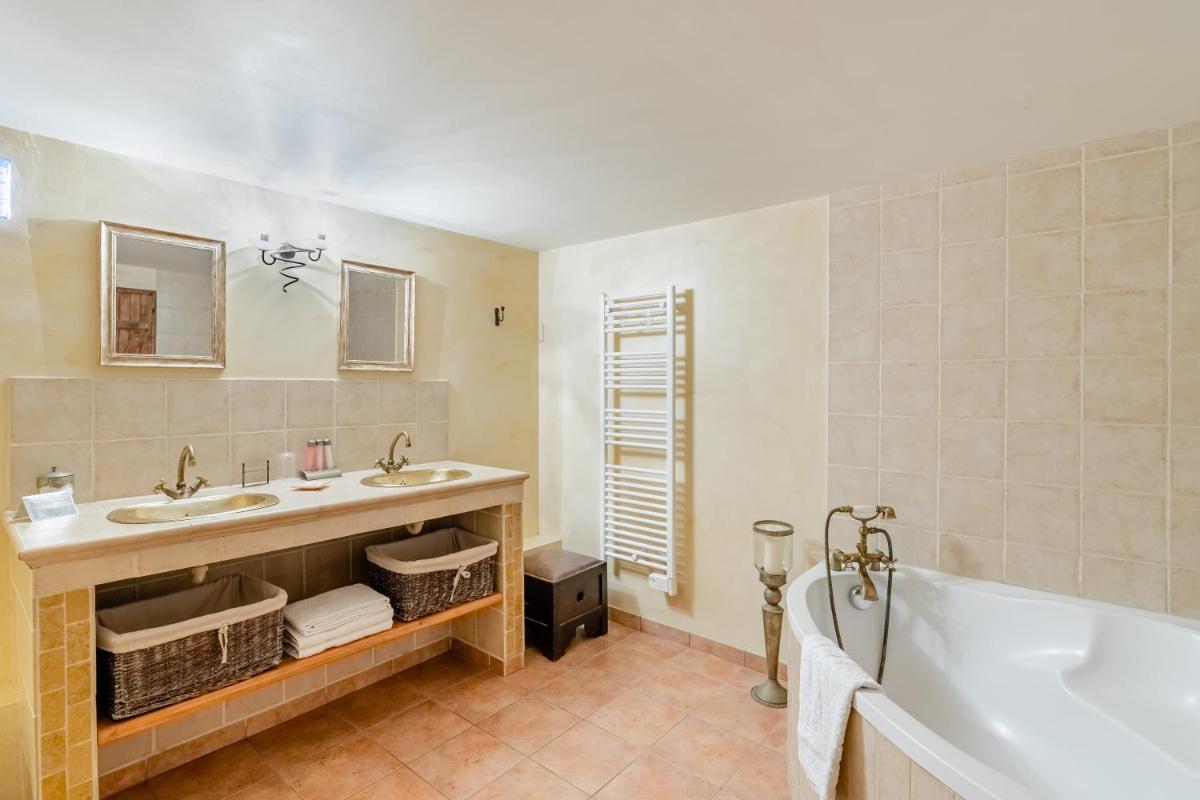 La Bastide de Font Clarette - Housity