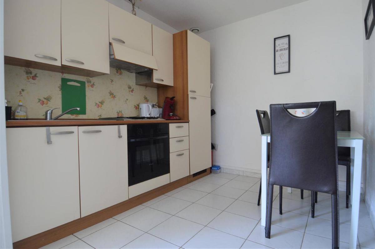 Maisonnette avec terrasse à 50m de la plage - Housity