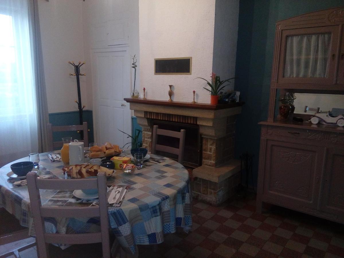Chambres " Orchidées " - Housity
