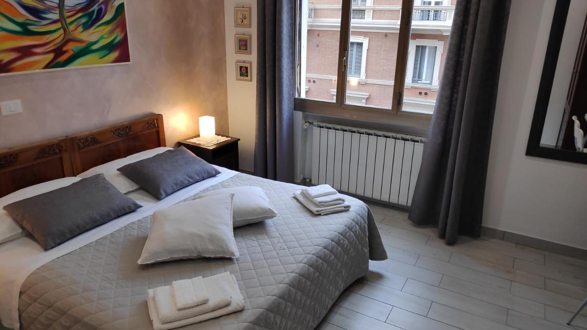 Bed & Breakfast CENTRALE - Housity