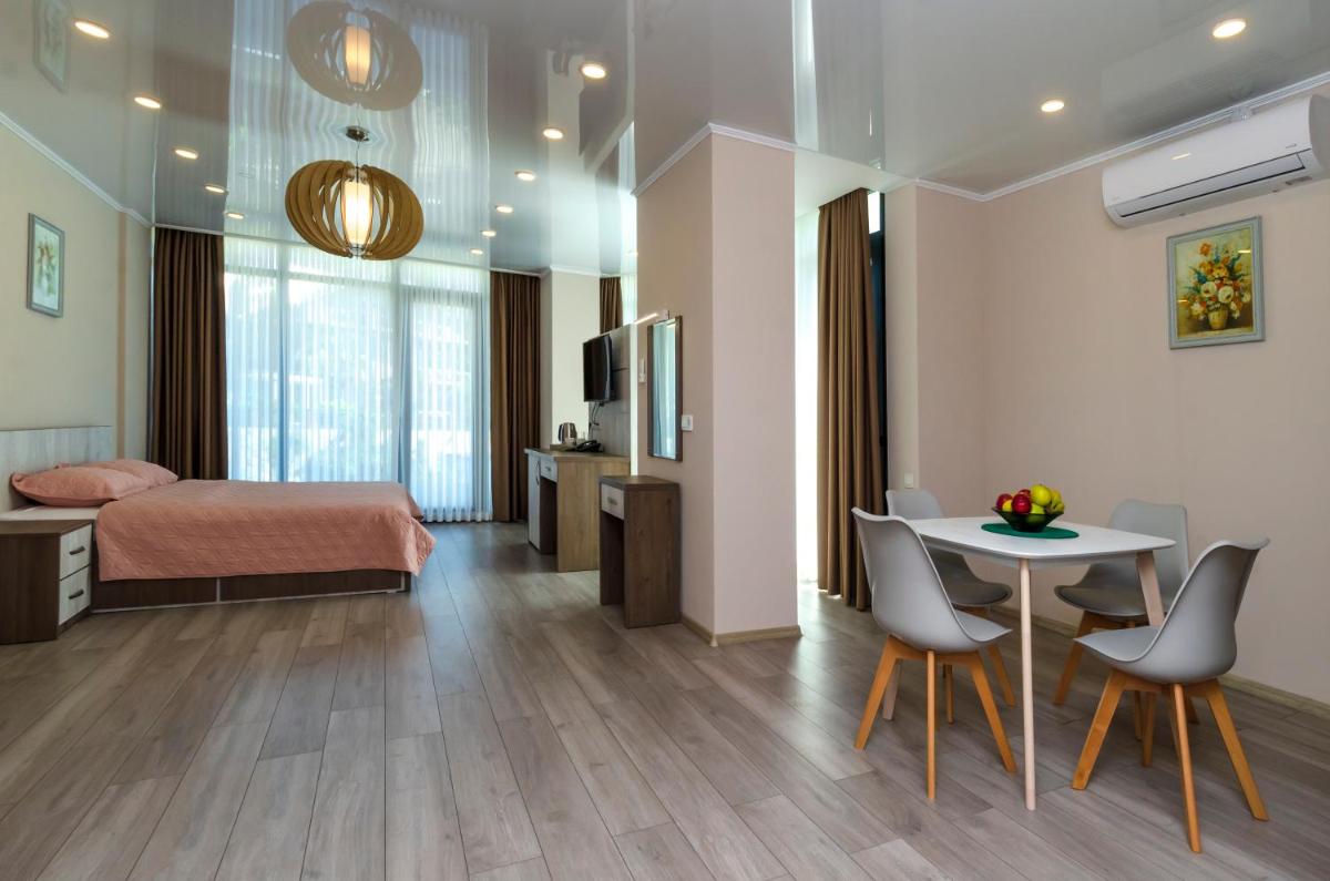 Green Line Batumi - Housity