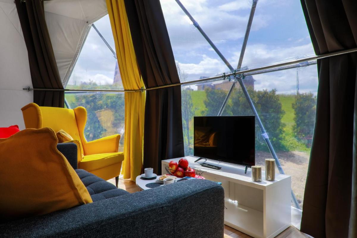Glamping Gliczarów, Grota Zbójnicka apartament i pokoje - Housity
