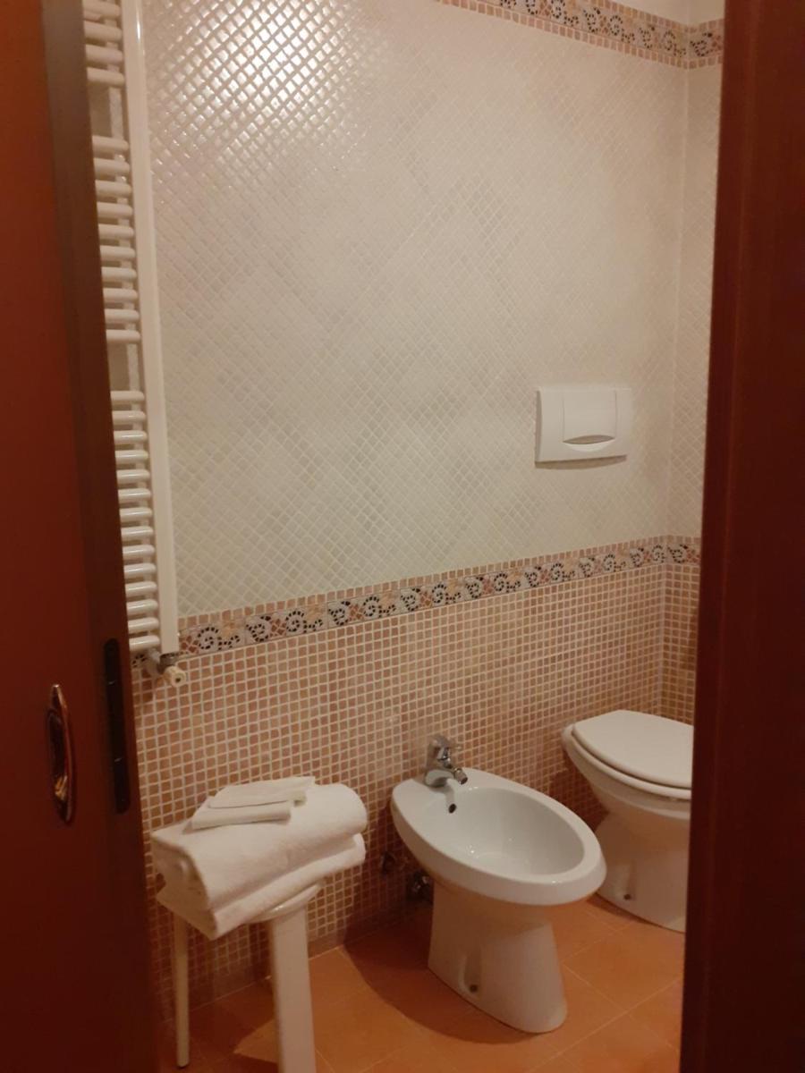 Polo Hotel - Housity