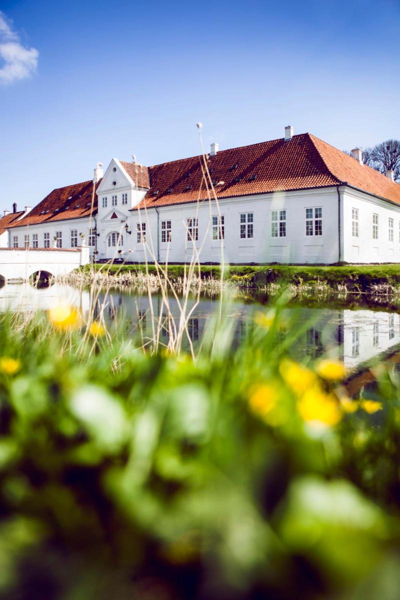 Store Restrup Manor House - Housity