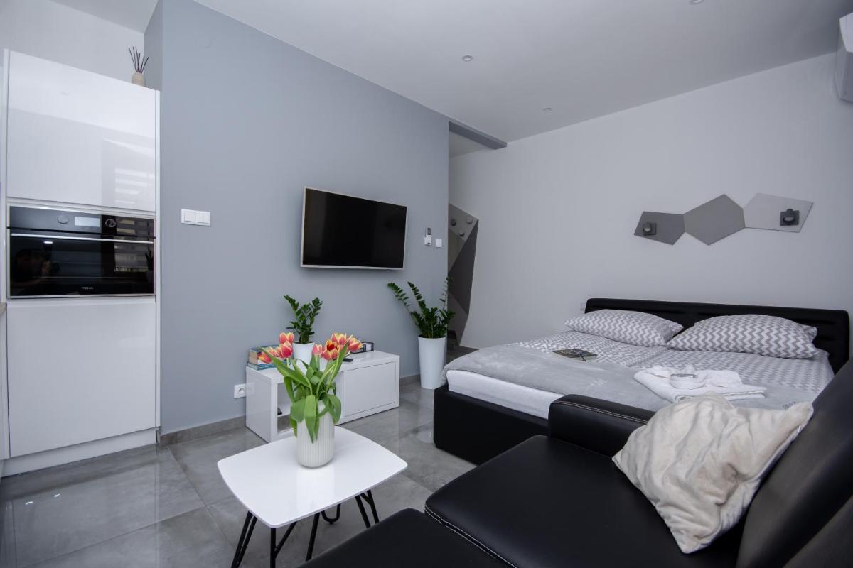 Apartamenty AP 12 - Housity