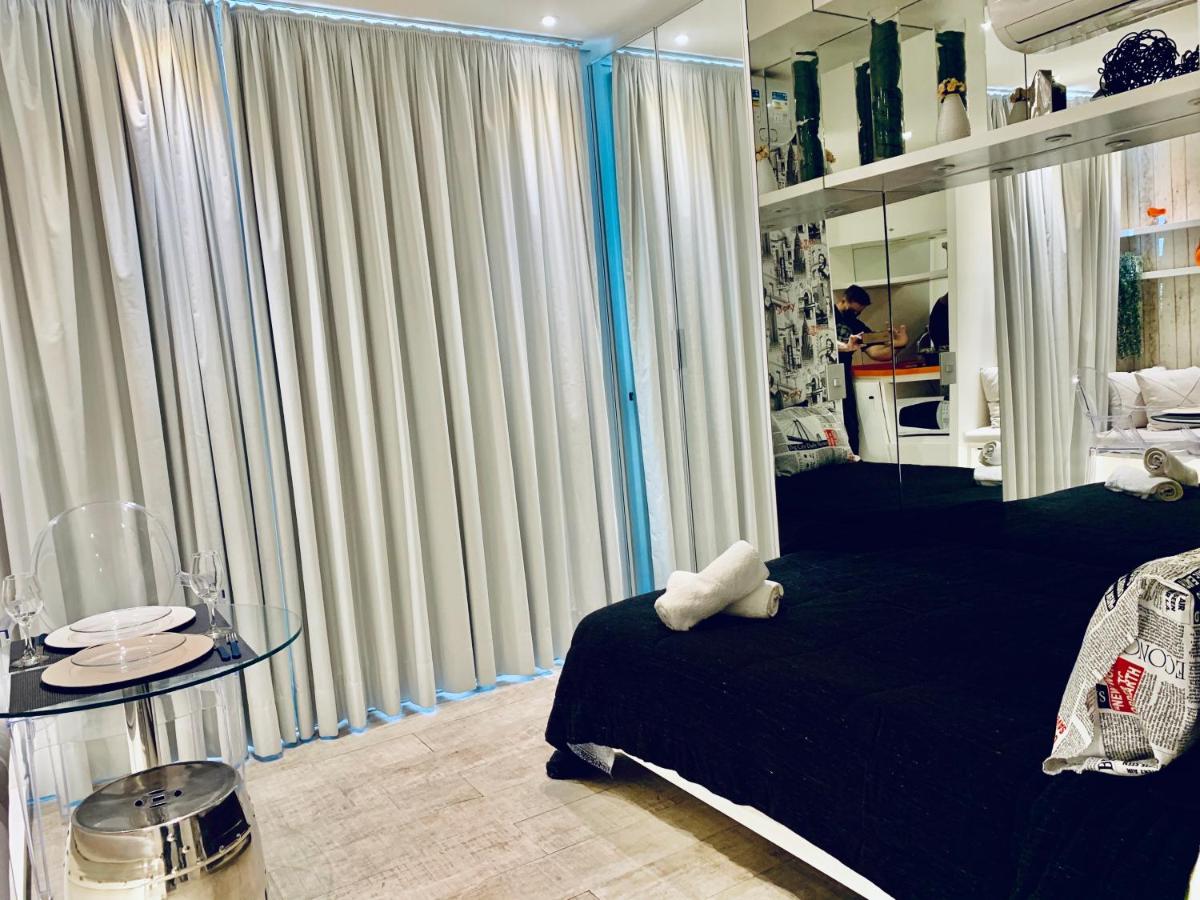 (309 UA) Lindo Studio na Augusta com internet alta velocidade - Housity