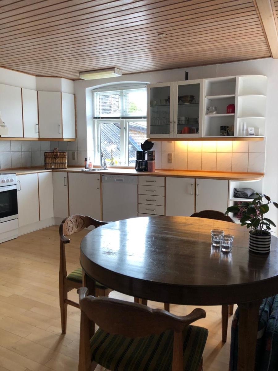 Sleep & Coffee Apartments - Housity