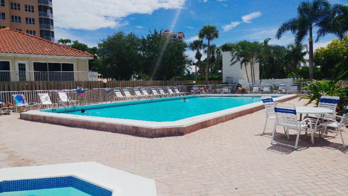 Lovers Key Beach Club by Check-In Vacation Rentals - Housity