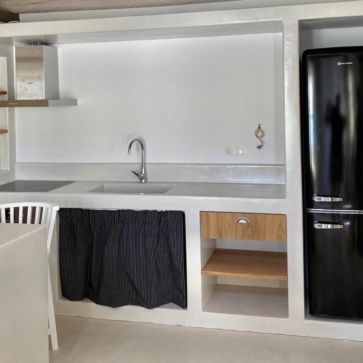 LAINI LUXURY SUITES - Housity